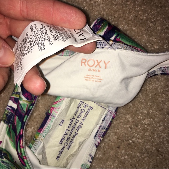 Roxy Swimsuit - Picture 7 of 8